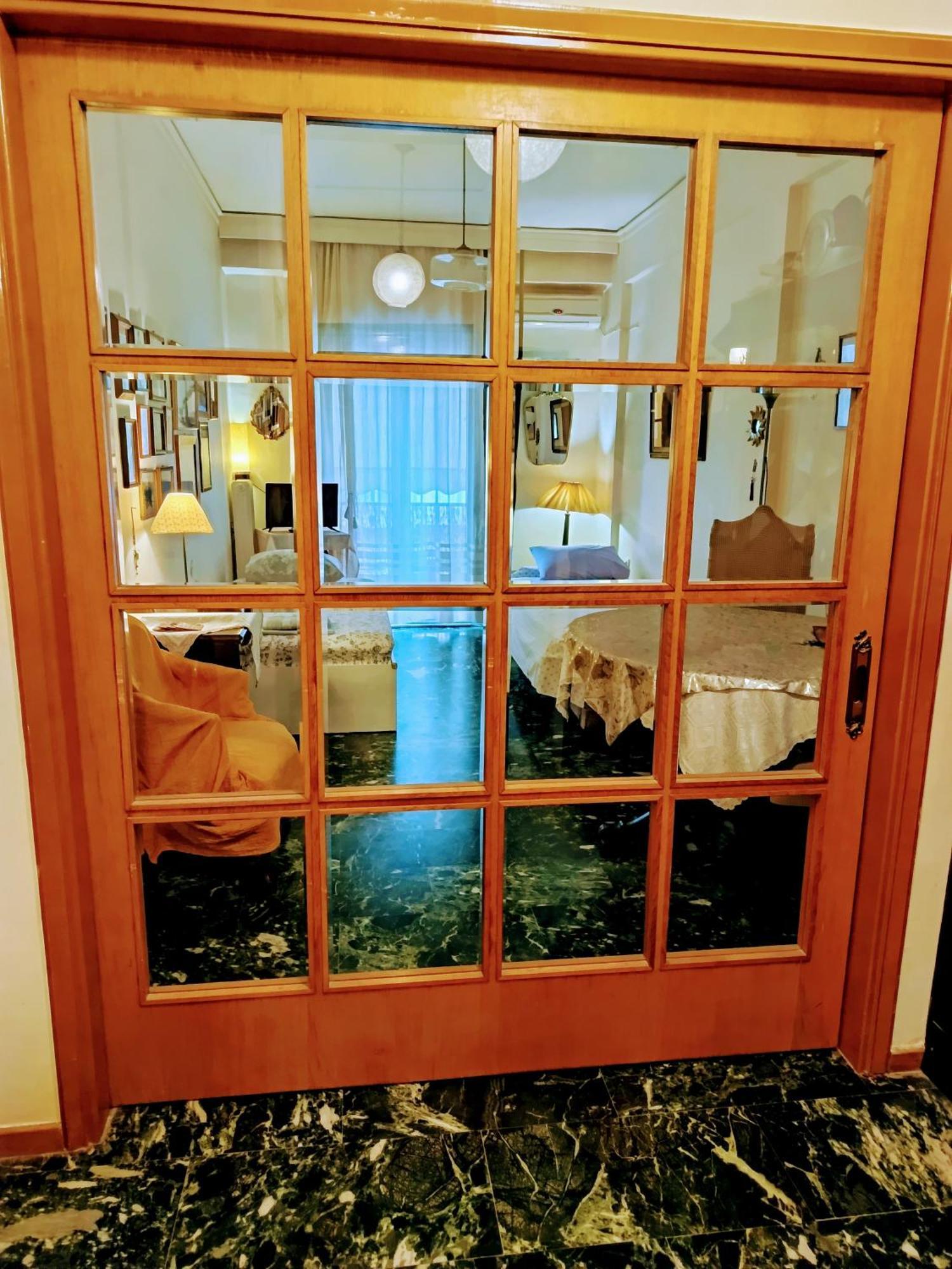 Chryssa - Χρυσα Apartment พาทรา ภายนอก รูปภาพ