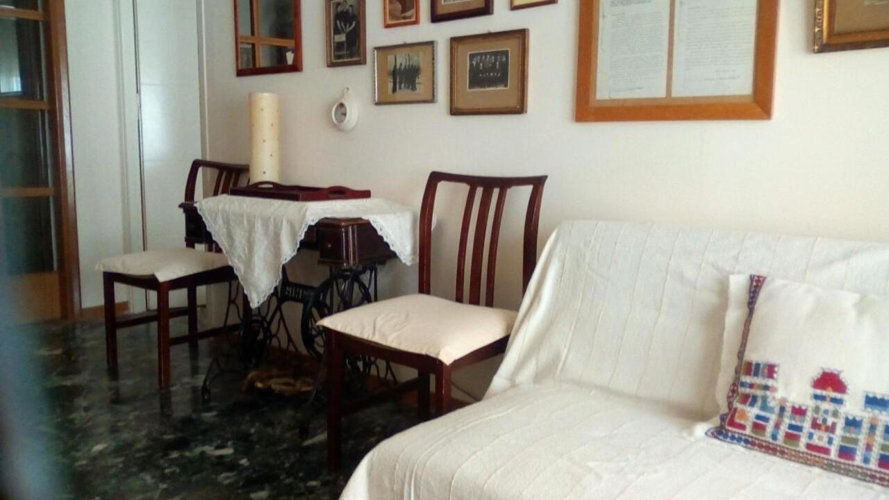 Chryssa - Χρυσα Apartment พาทรา ภายนอก รูปภาพ