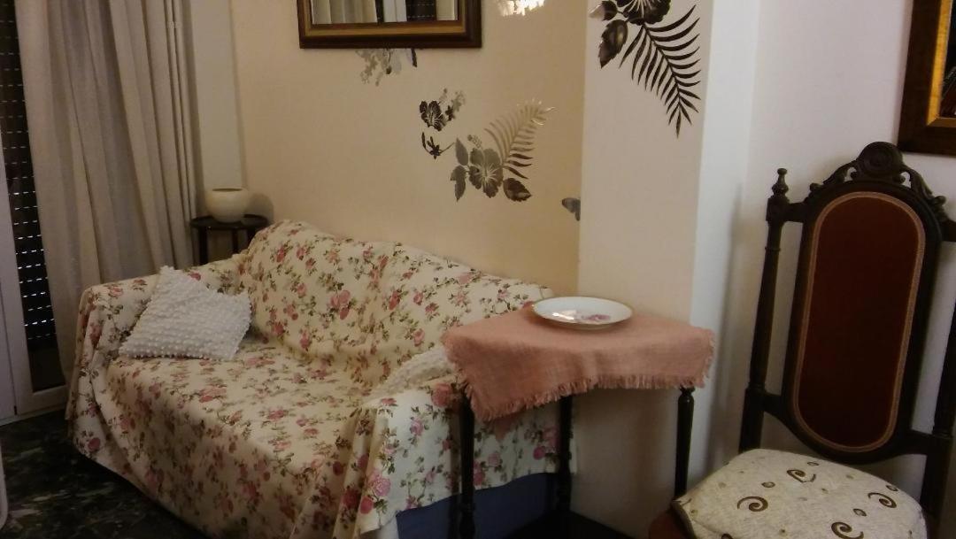 Chryssa - Χρυσα Apartment พาทรา ภายนอก รูปภาพ